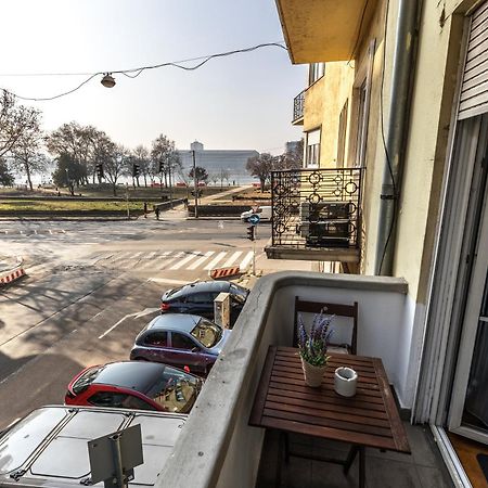 Bright & Spacious Riverside Apartment With Balcony Budapeşte Dış mekan fotoğraf