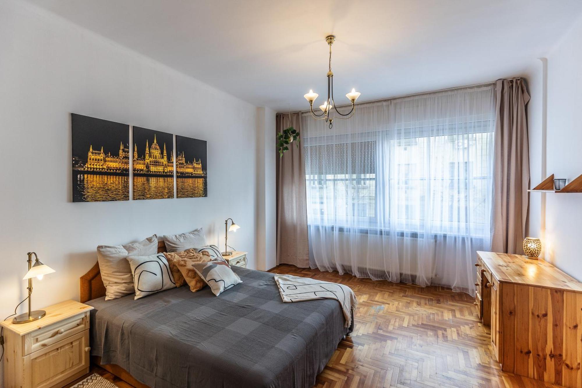 Bright & Spacious Riverside Apartment With Balcony Budapeşte Dış mekan fotoğraf