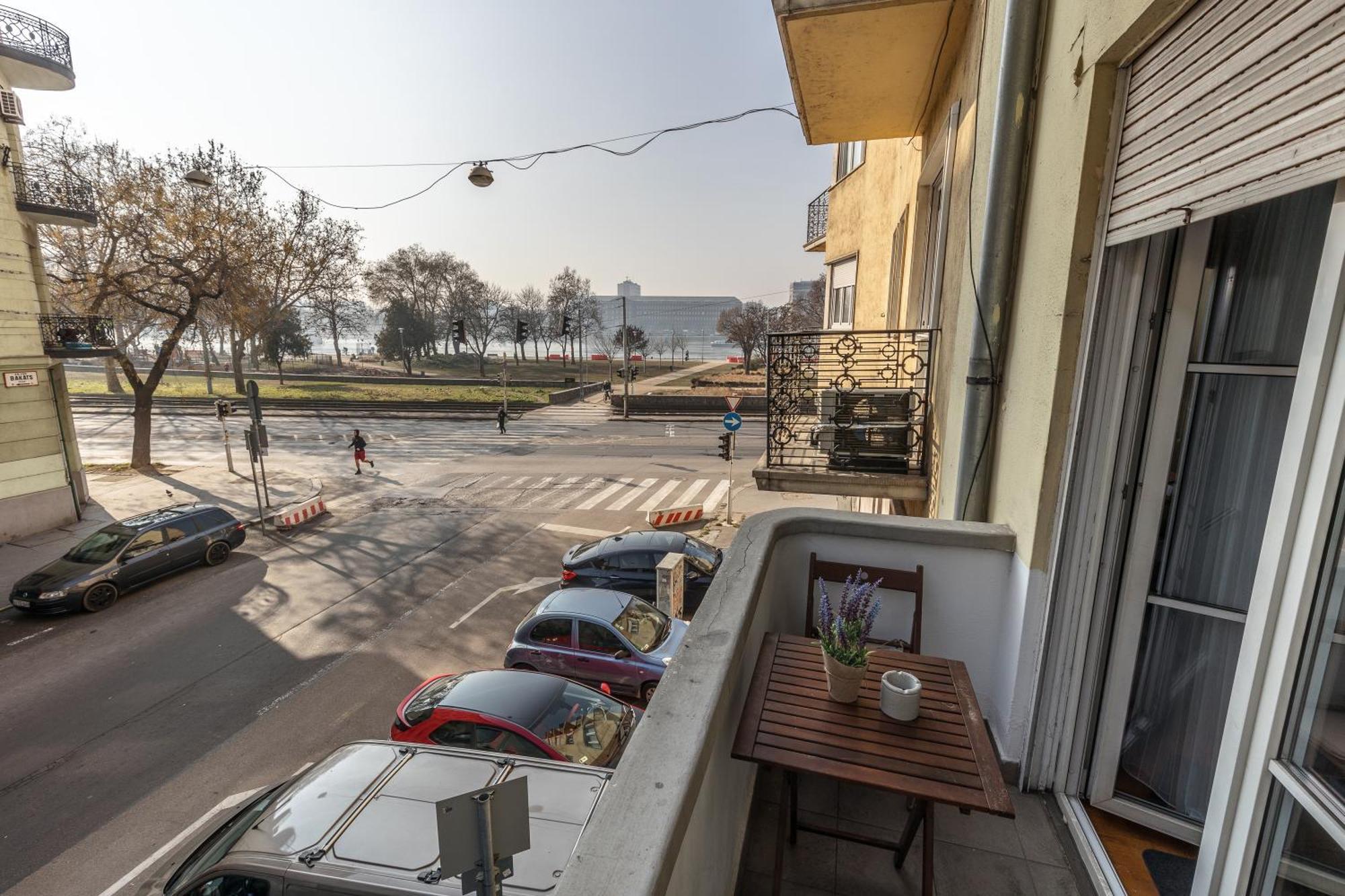 Bright & Spacious Riverside Apartment With Balcony Budapeşte Dış mekan fotoğraf
