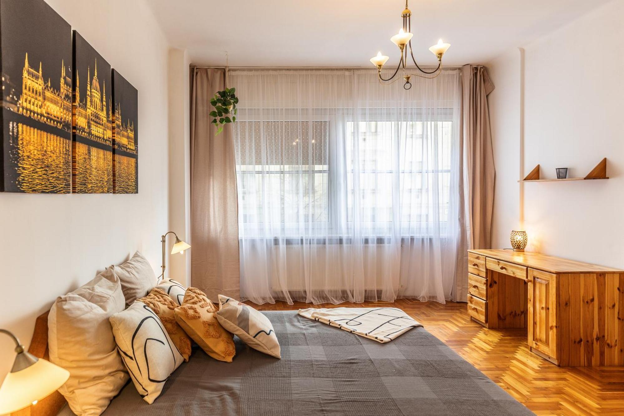 Bright & Spacious Riverside Apartment With Balcony Budapeşte Dış mekan fotoğraf